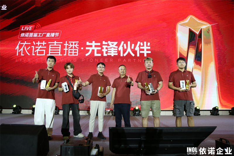 IMG_2686_wm__10460666.jpg